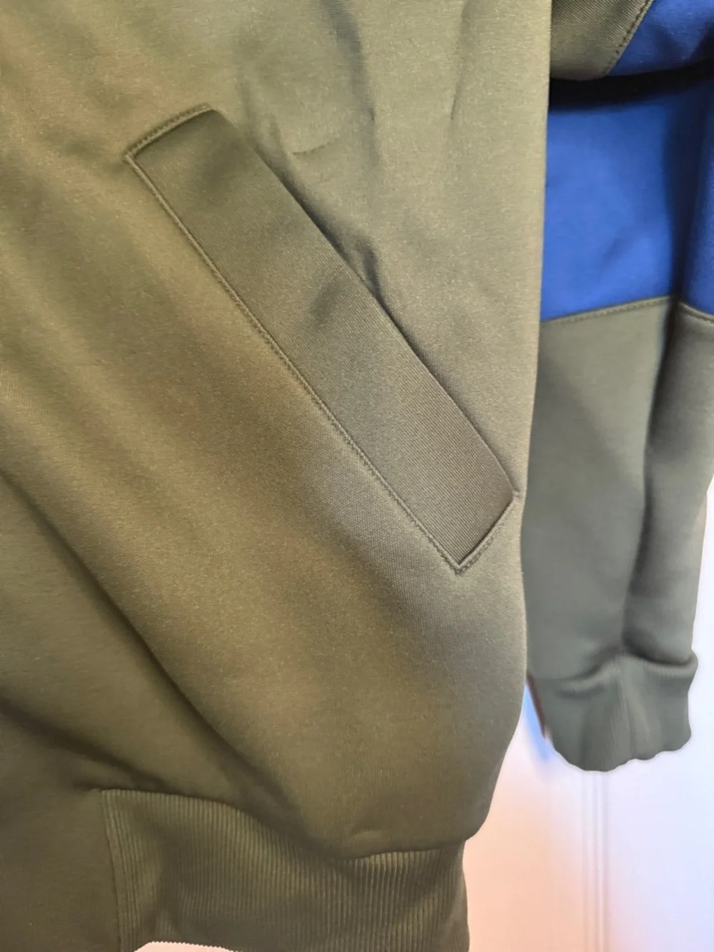 Lacoste Olive Green Full Zip Track Jacket Men’s Medium White Zip Minimal Sport - Picture 7 of 10